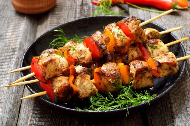 Brochetas de pollo