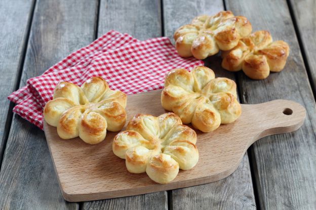 Brioches en forma de flor