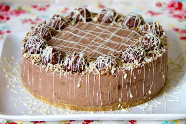 Tarta de Ferrero Rocher