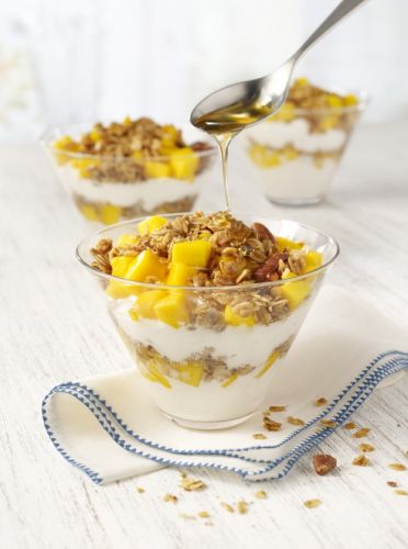 Verrine de mango, coco y fruta de la pasión