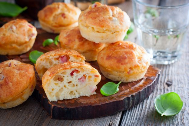 Muffins de jamón y queso