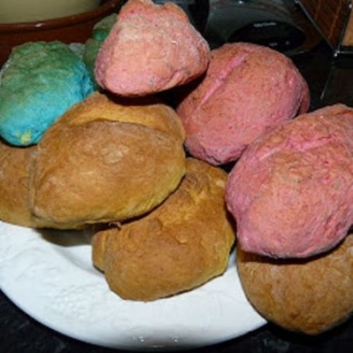 PAN DE COLORES