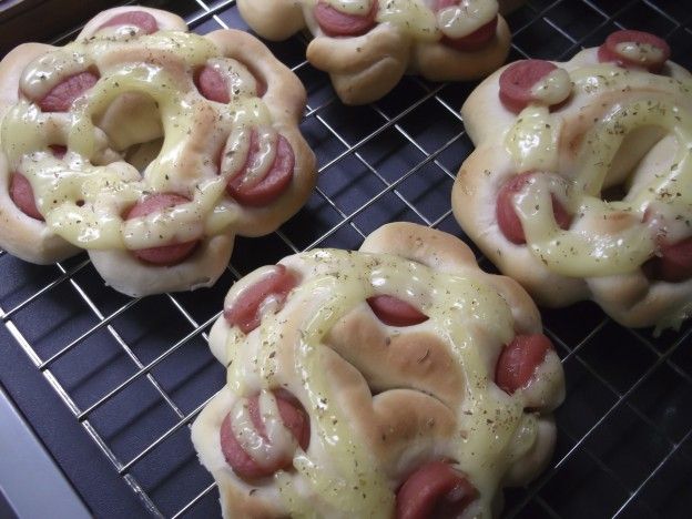 Hot dog rolls