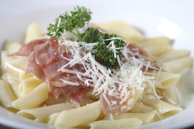 Pasta con jamón