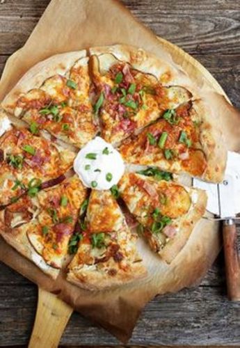 Pizza de berenjenas con aceite picante