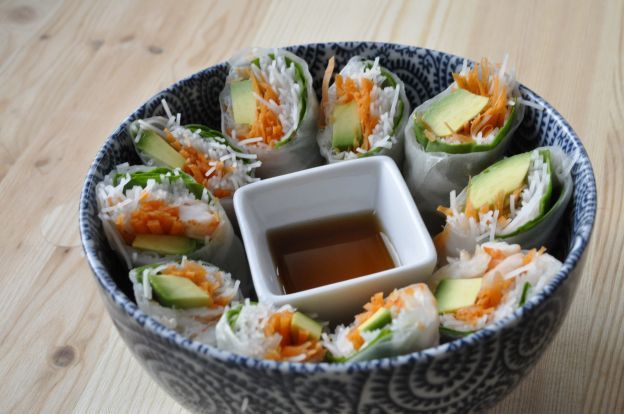 Rollitos de primavera con fideos