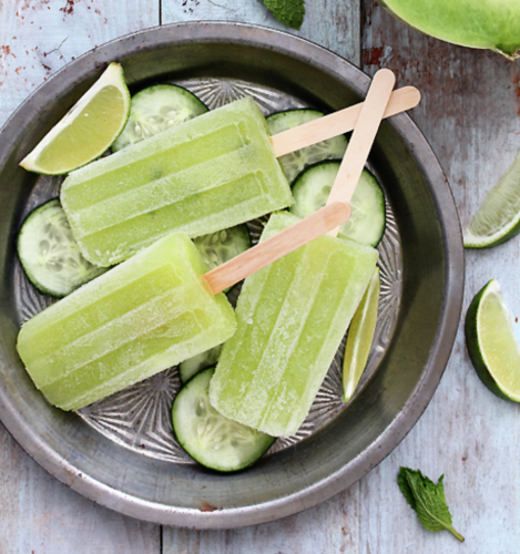 Paletas de gin & tonic con pepino y jengibre