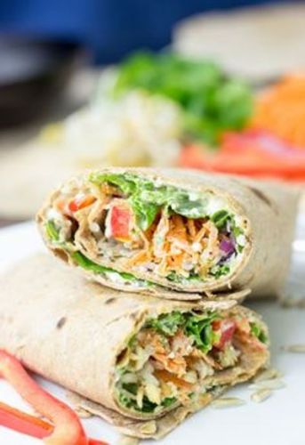 Wraps de pollo con salsa picante y dulce