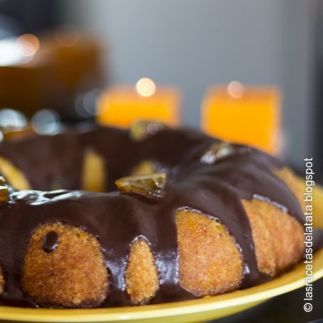 Bizcocho de almendra, naranja y chocolate