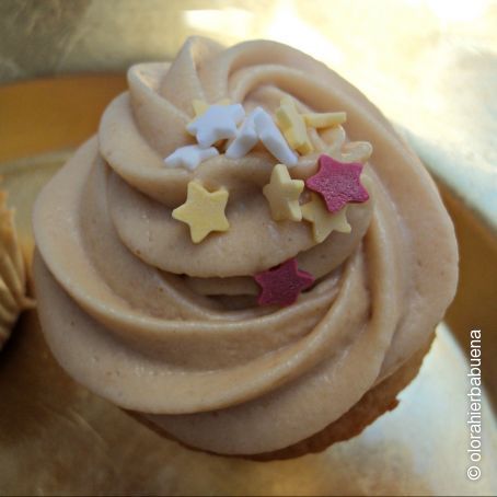 Cupcakes a la crema de turrón, cumpleaños de mi Paula