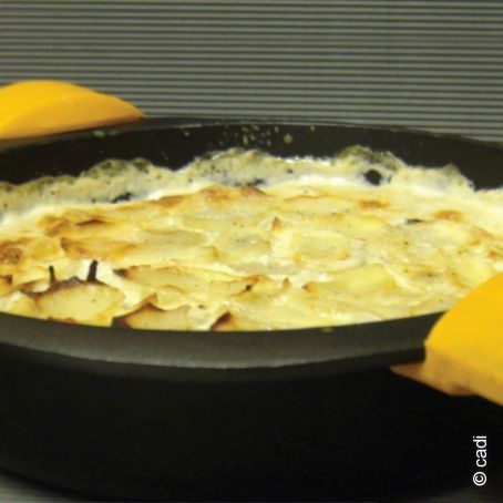 Gratén de patatas y setas con queso Urgèlia
