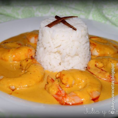 LANGOSTINOS AL CURRY CON ARROZ A LA CANELA