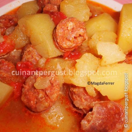 Patatas con chorizo o Patatas a la riojana (Olla NewChef y método tradicional)